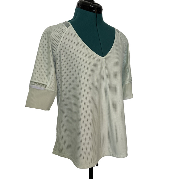 Lululemon Var-city Half Sleeve Active Wear Top Sea Mist Mesh Cool Touch Size 10 - Picture 2 of 7